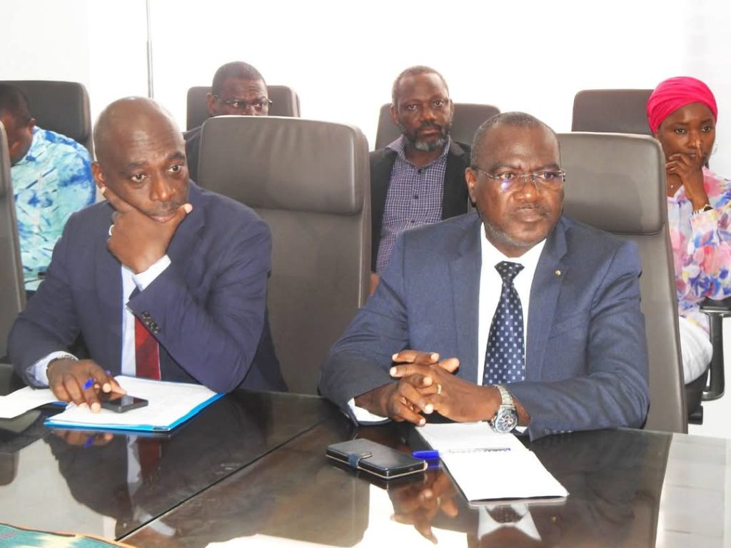 Passation de charges entre Monsieur Coulibaly Mamadou et M.Angolo