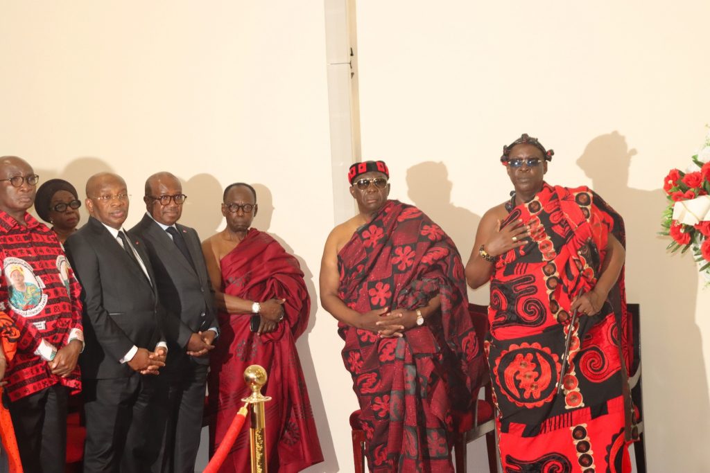 Levée de corps de feue ABRAN Boua Marie, mère de Monsieur Kobenan Kouassi ADJOUMANI