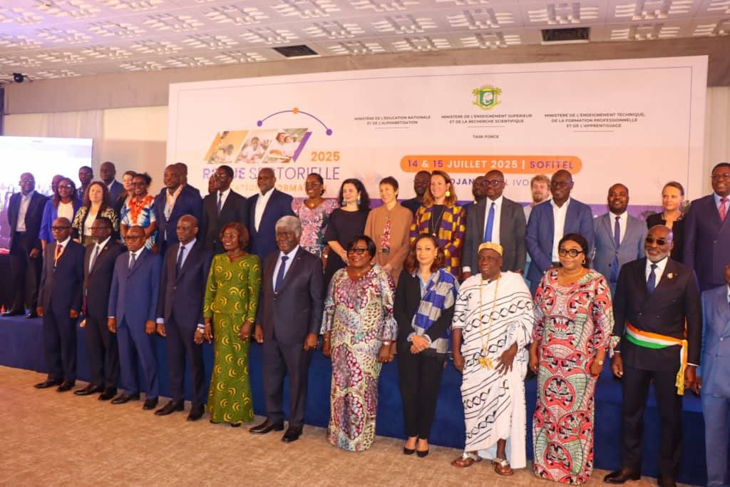 Cérémonie d’ouverture de la Revue sectorielle Éducation-Formation