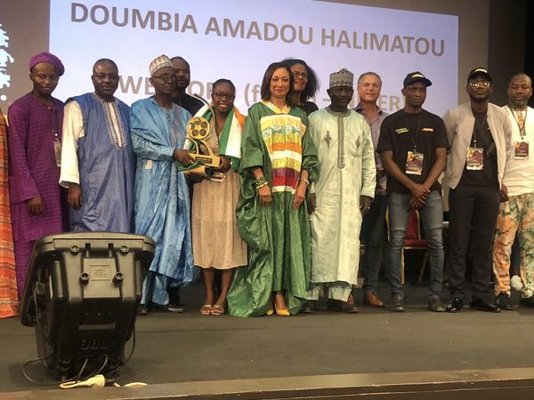 Journal du MASA : Lerie Sankofa reçoit le Prix Henriette Diabaté de la meilleure création féminine