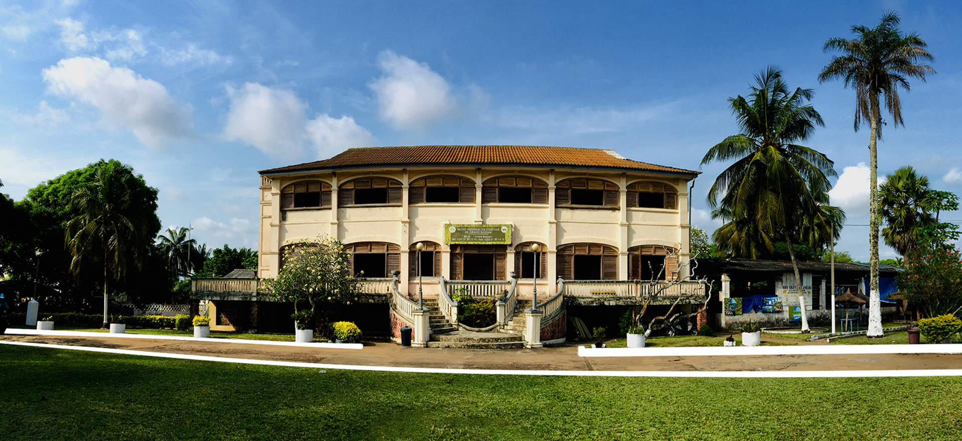 MUSEE NATIONAL DES COSTUMES
