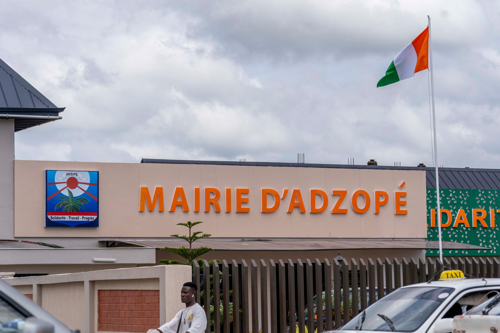 MAIRIE D'ADZOPE