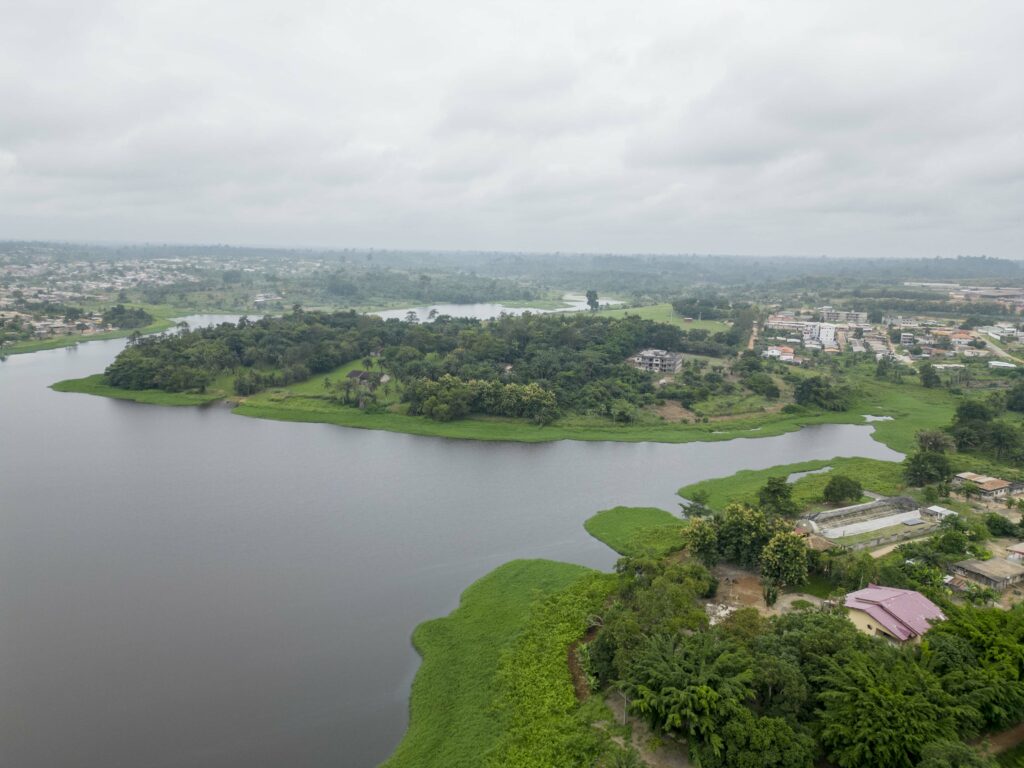 D.D. TOURISME ADZOPÉ